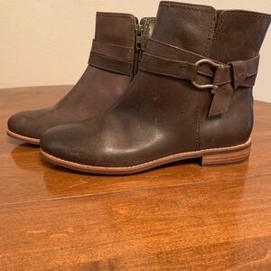 Sperry | Clinton Brown Leather Ankle Boots